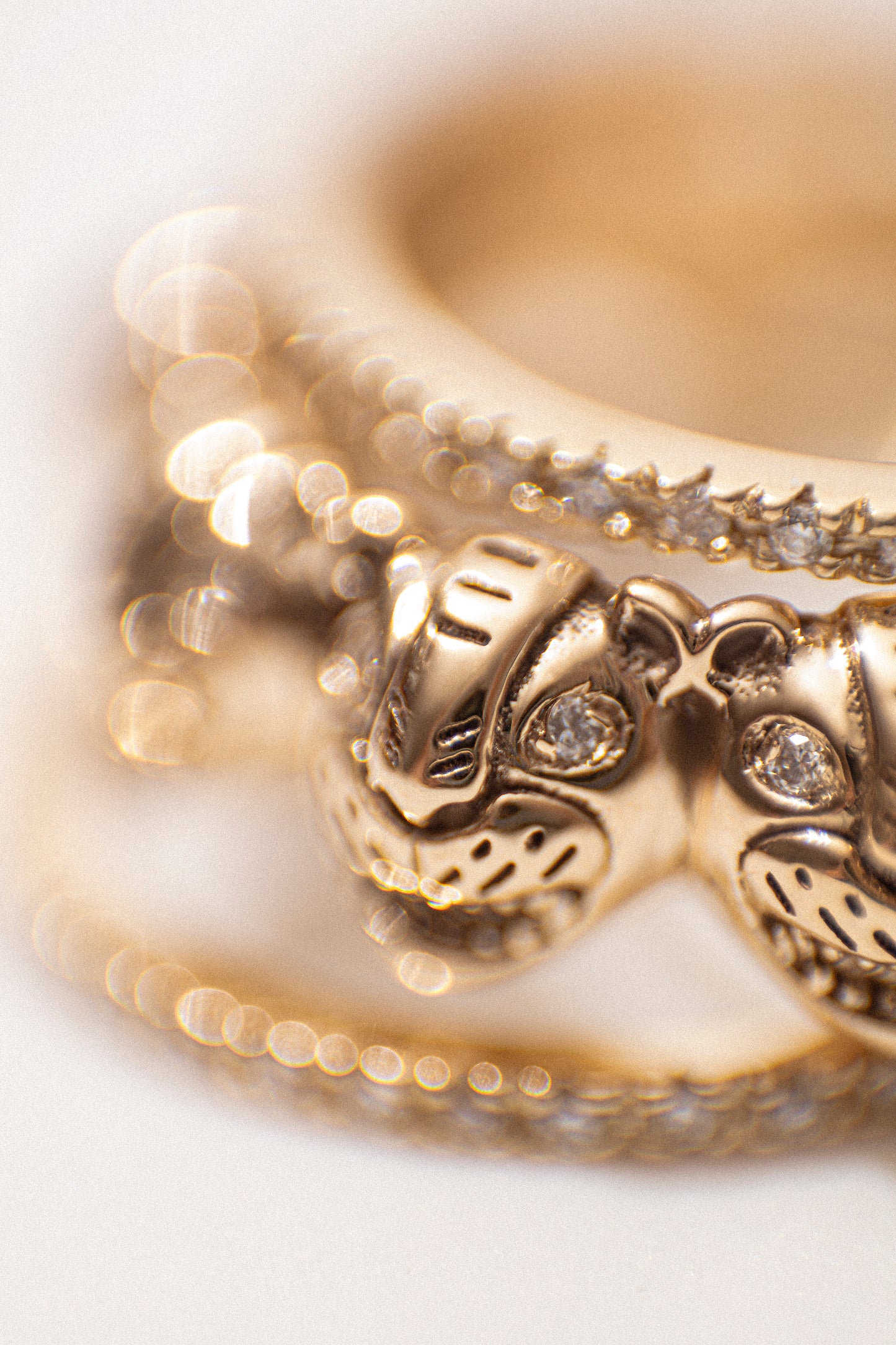 Jaguar Diamond Eyes Band