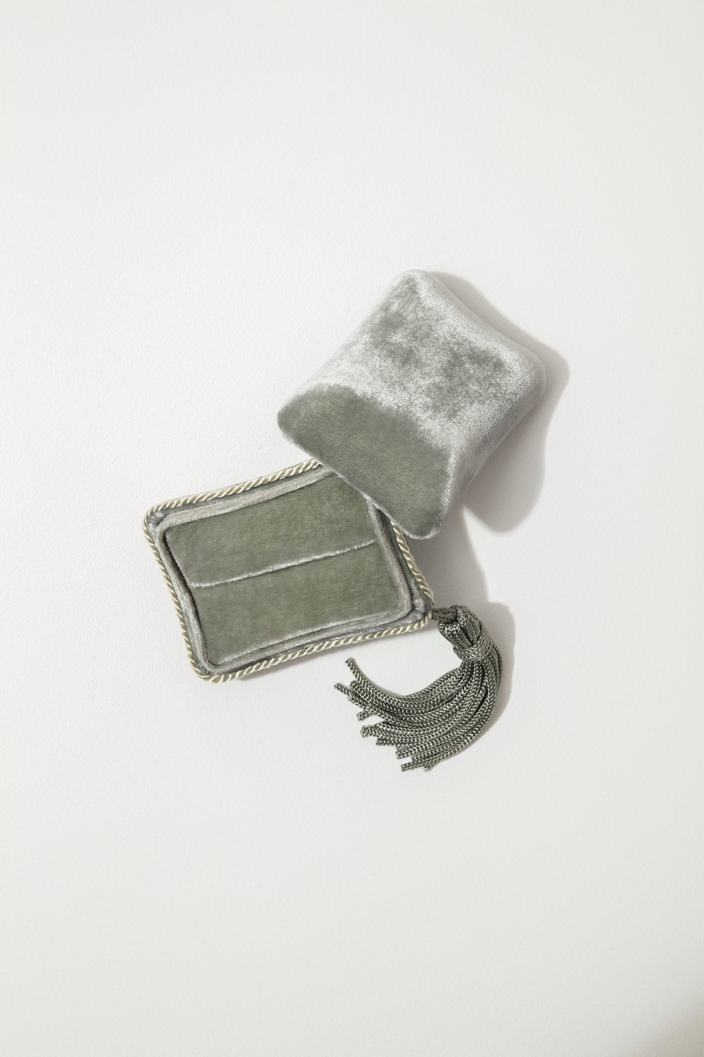 Carlota Mini Jewelry Box