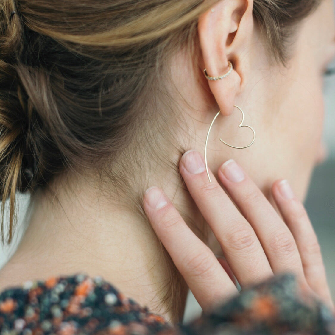 Valentina Small Hoop Earrings